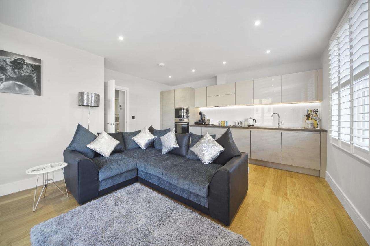 Flat 1 Bridge House Apartment Staines-upon-Thames Exterior foto